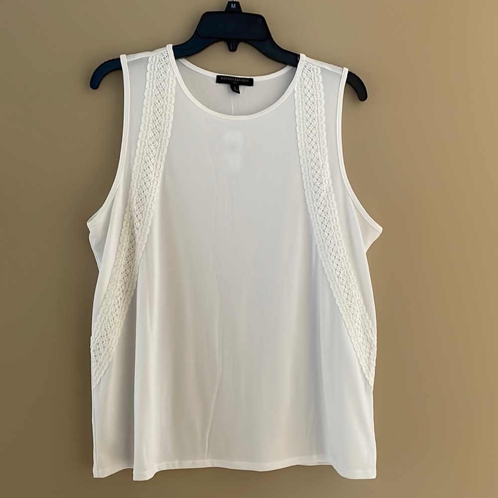Banana Republic Sleeveless Blouse